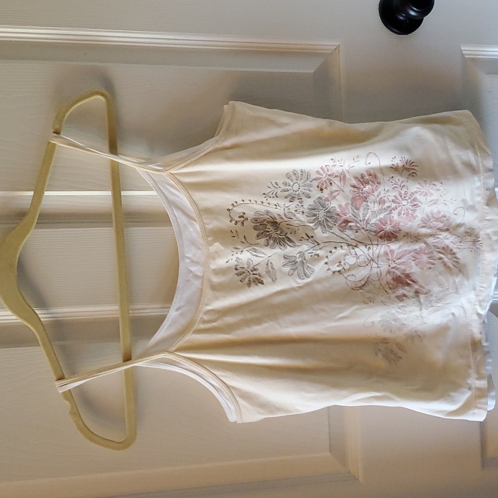 Sonoma women's two-in-one tank top.  Size Large.  White and cream with floral.